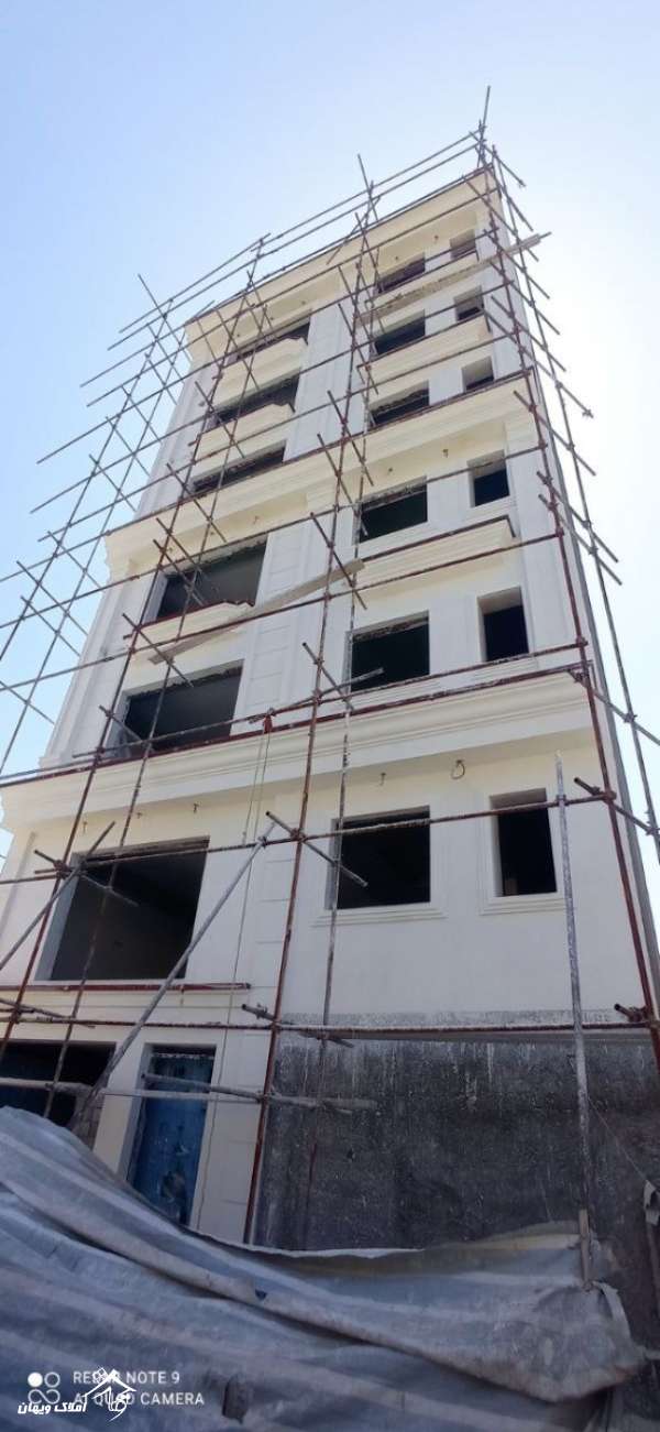 خرید آپارتمان 128 متری 6 طبقه در محمودآباد