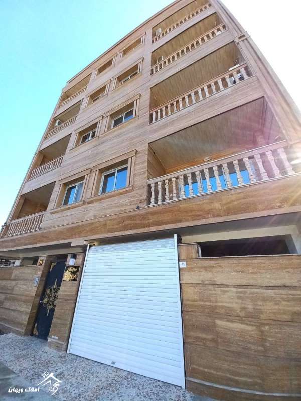 خرید آپارتمان 110 متری در محمود آباد منطقه خیابان امام