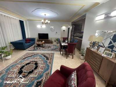 فروش آپارتمان 102 متری در محمود آباد منطقه خیابان آزادی